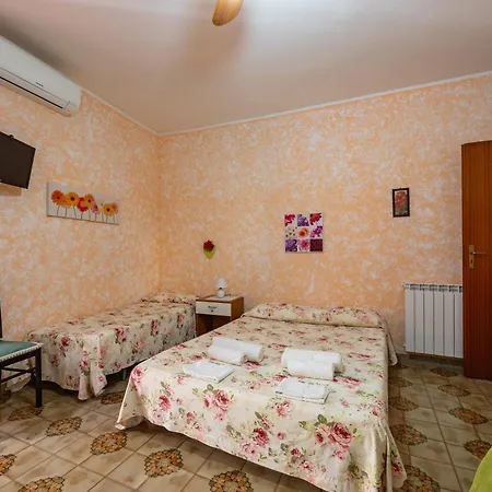 Antica Dimora Marinelli Maison d'hôtes Ficarra