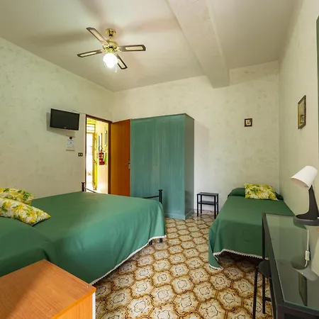 Maison d'hôtes Antica Dimora Marinelli 3*