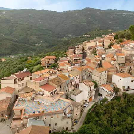 Antica Dimora Marinelli 3* Ficarra